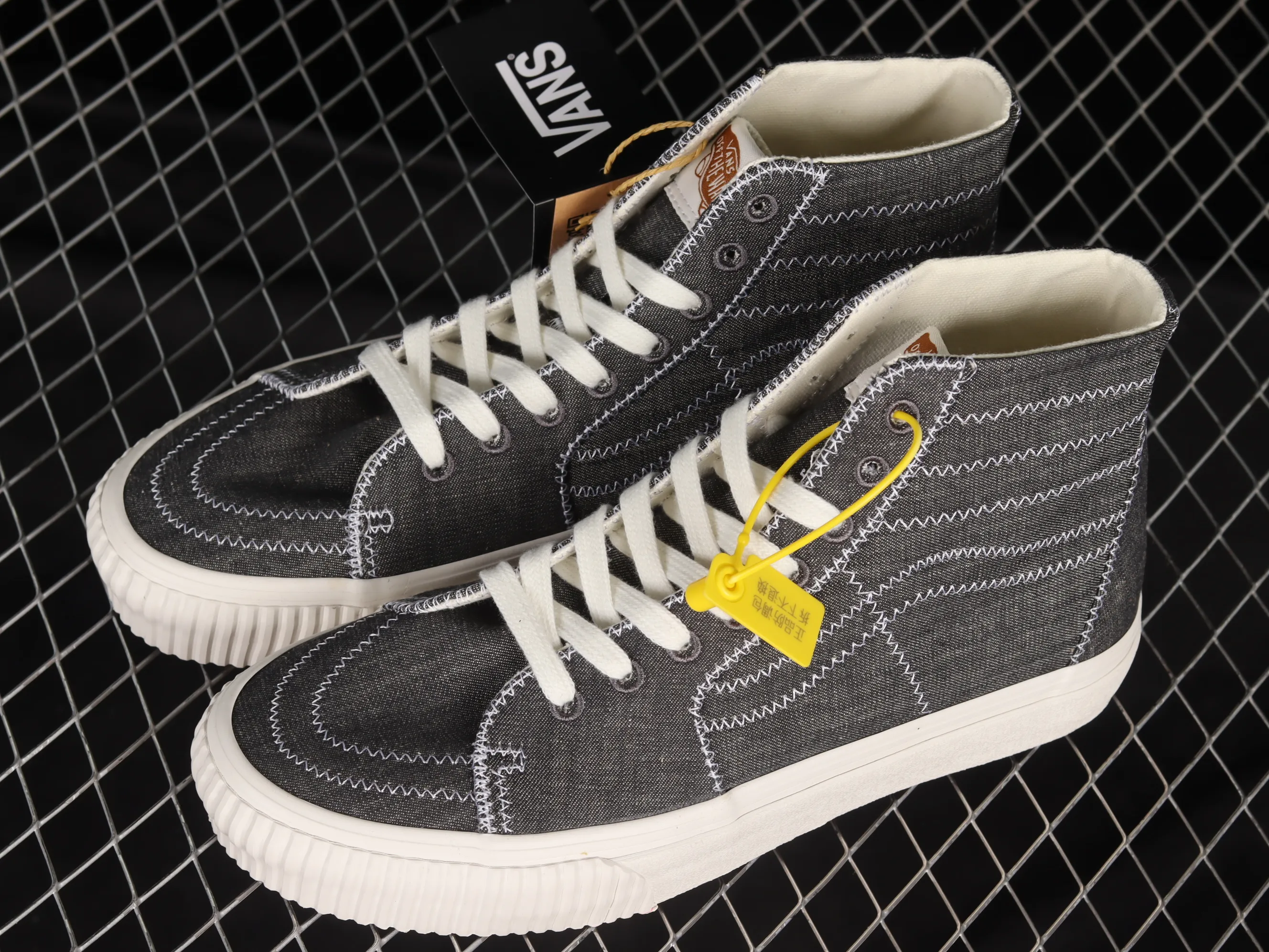 All categories Vans Vans series Vans Hi Vans high-top Vans Sk8-Hi Vans official cool biscuit toe high-top casual vulcanized canvas shoes VN0A7Q62BKP
